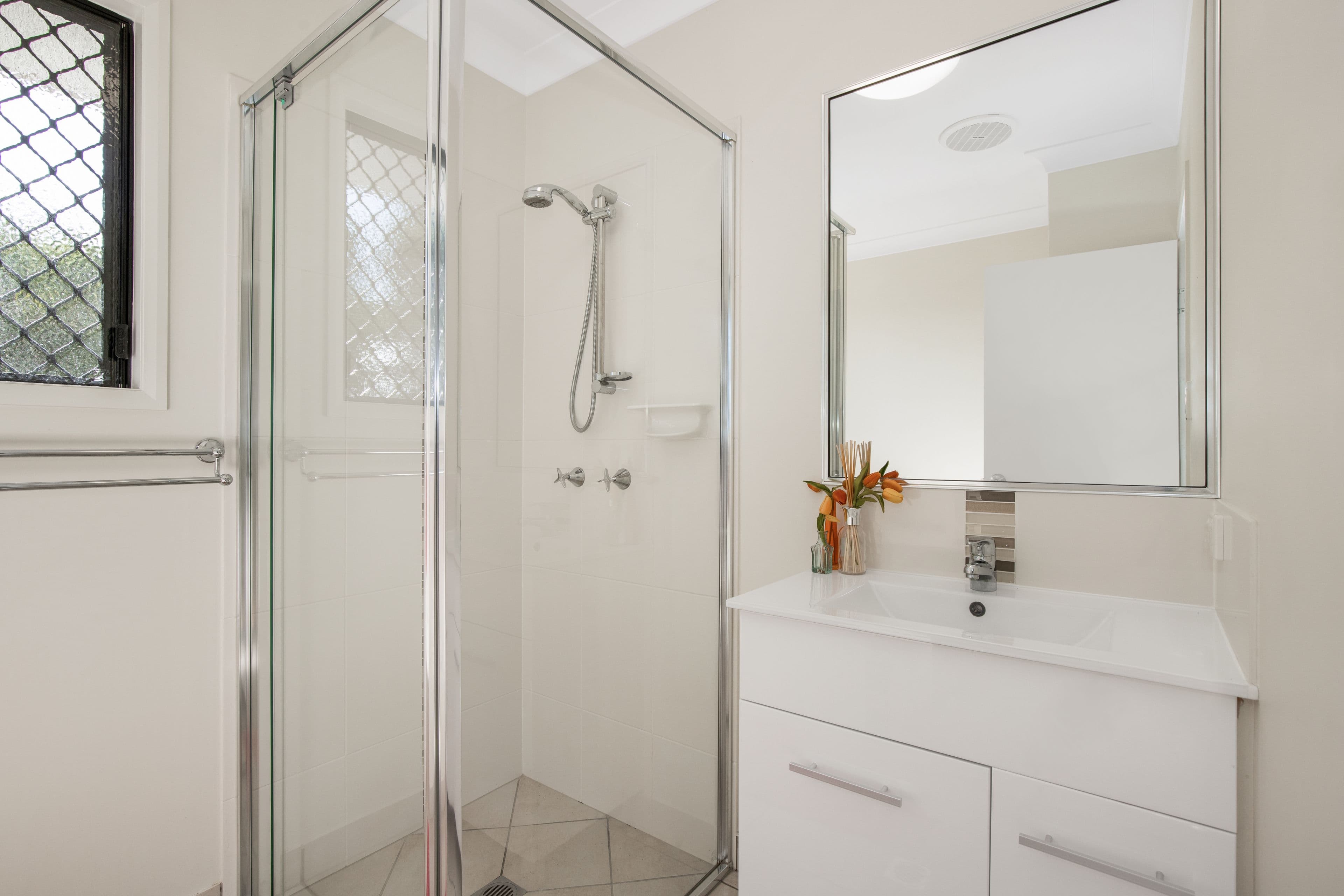 76 Sunhaven Boulevard, Burdell QLD 4818, Burdell - Thumbnail 6