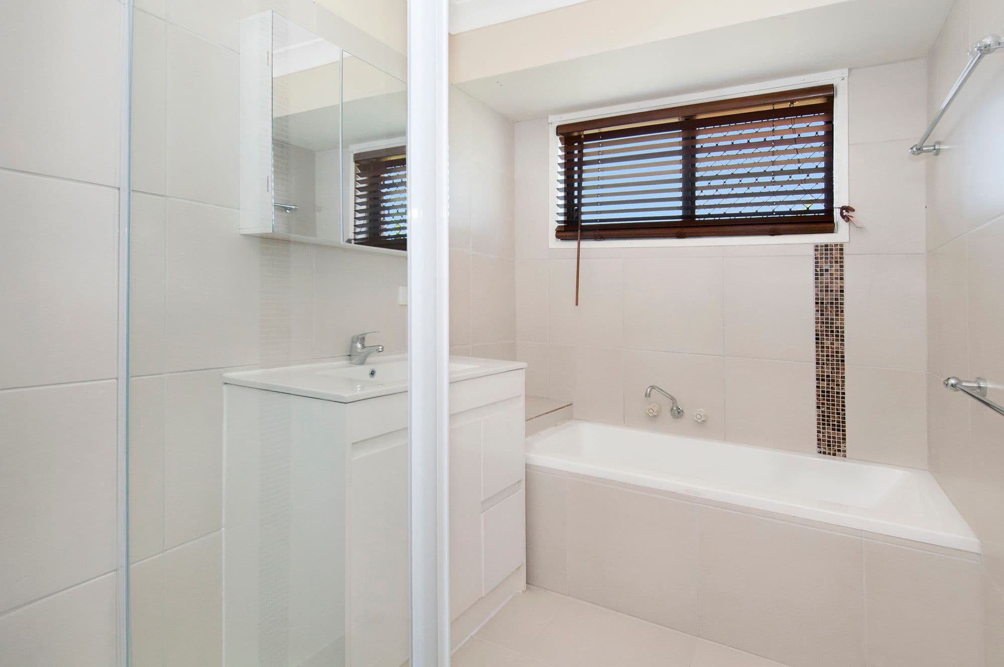 12 Parinlea Court, Marsden QLD 4132, Marsden - Thumbnail 5