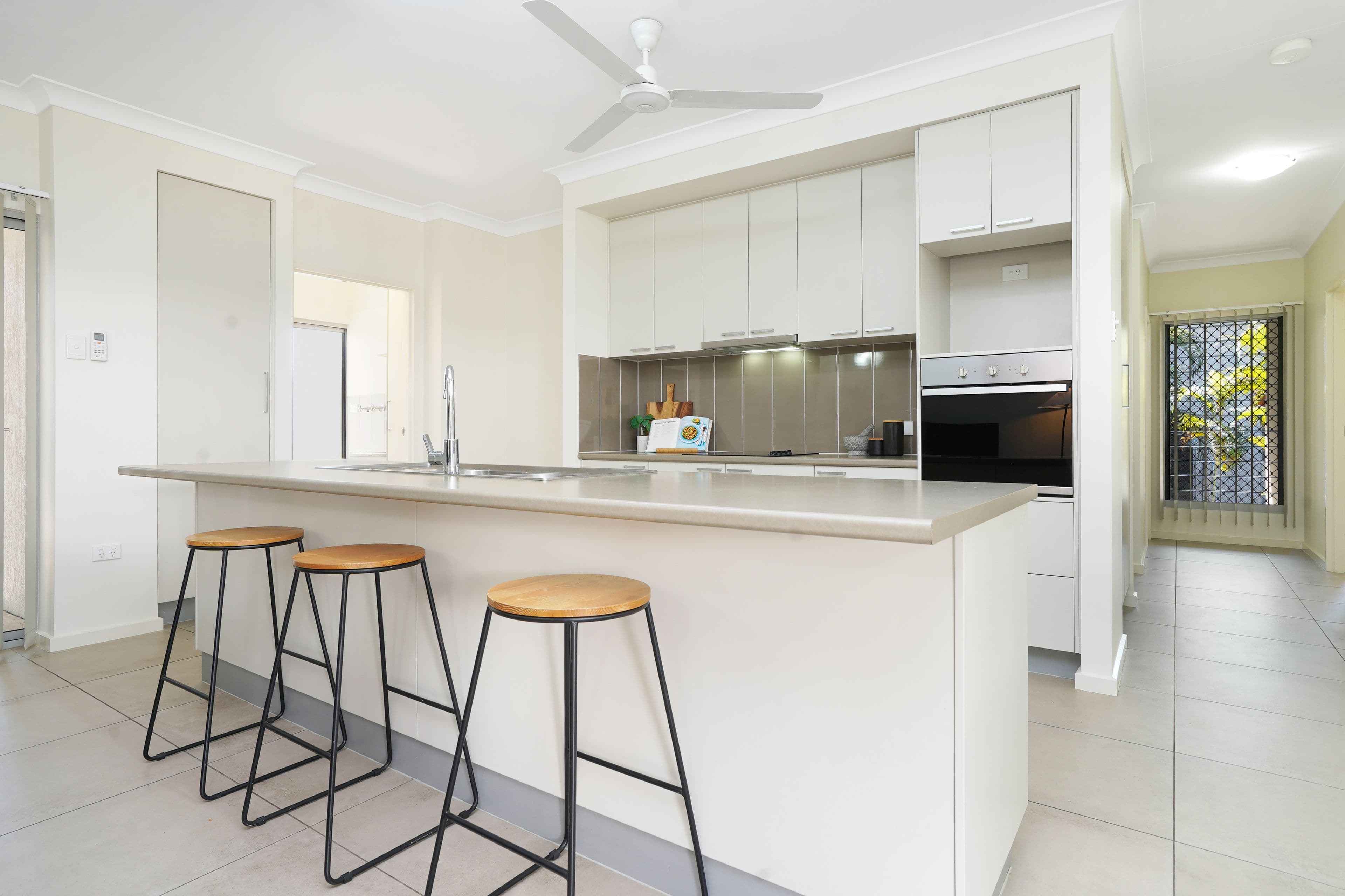 13 Blackburn Street, Muirhead NT 0810, Muirhead - Thumbnail 7