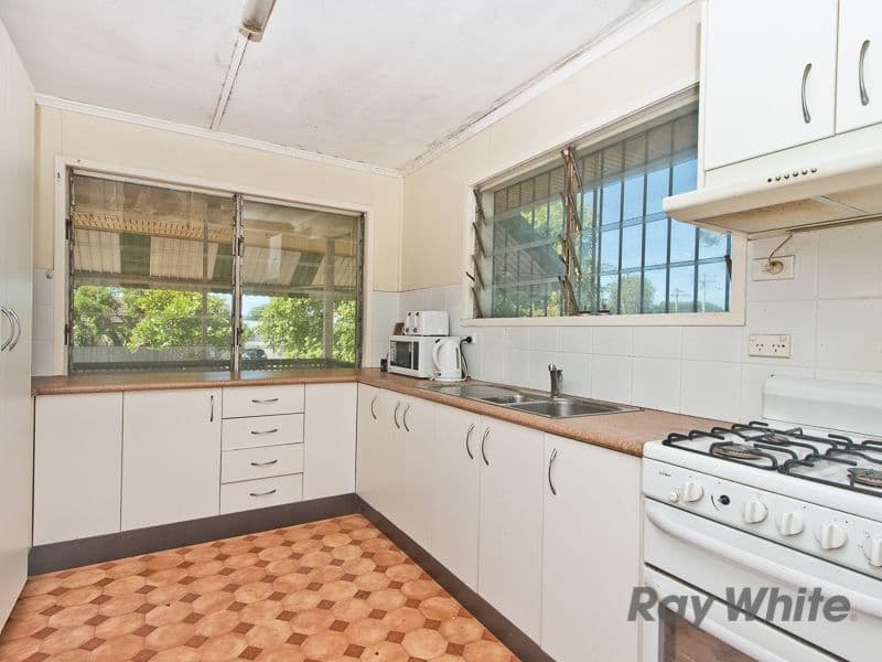 23 Lynette Street, Bracken Ridge QLD 4017, Bracken Ridge - Thumbnail 3