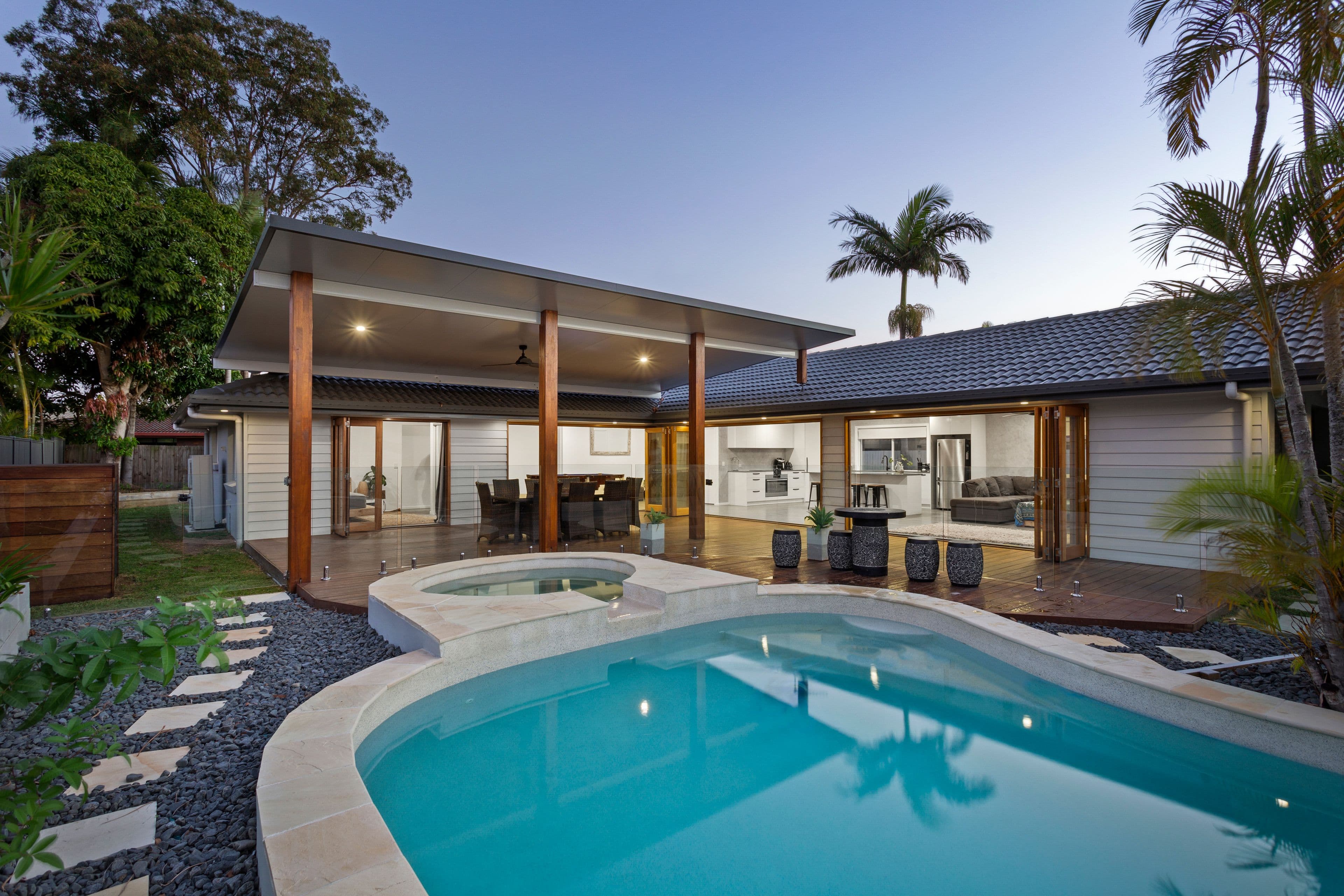 8 Mackay Place, Burleigh Waters QLD 4220, Burleigh Waters - Image 1