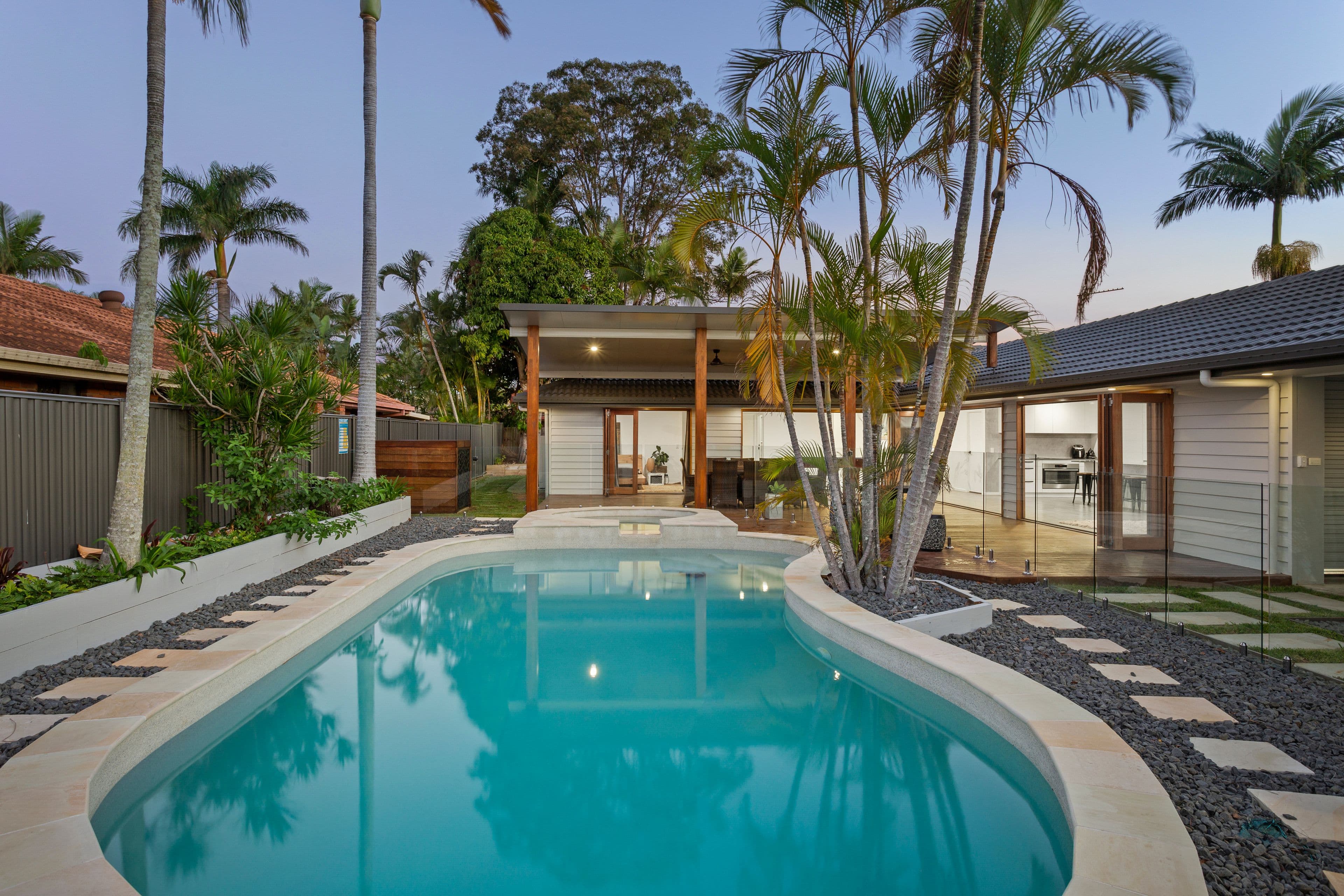 8 Mackay Place, Burleigh Waters QLD 4220, Burleigh Waters - Thumbnail 8
