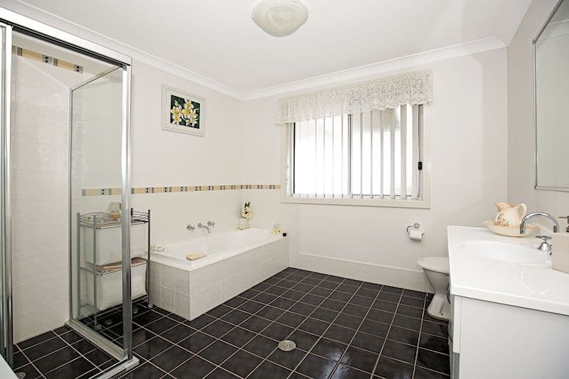 10 Whitewood Street, Worrigee - Thumbnail 7