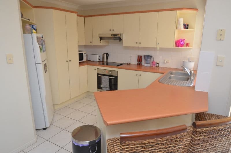 107 Arundel Drive, Arundel QLD 4214, Arundel - Thumbnail 5