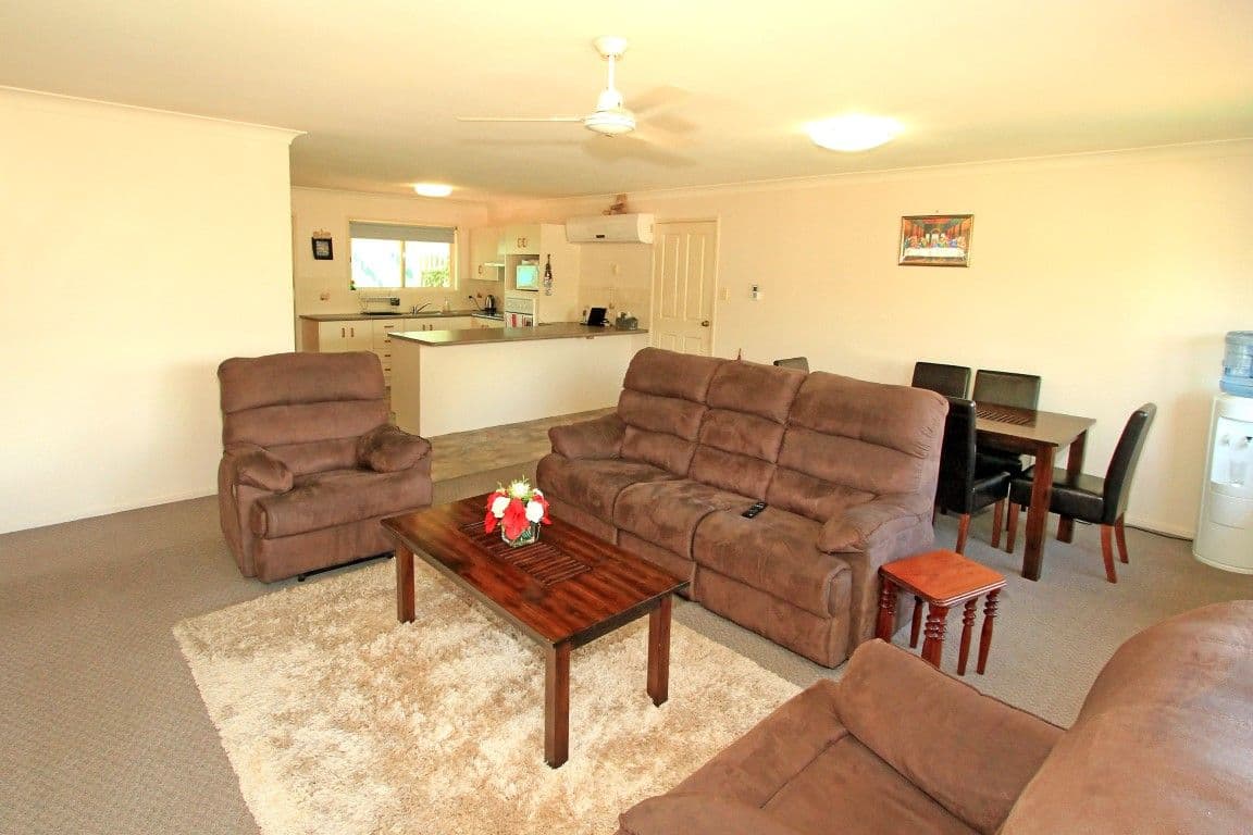 93 Pennycuick Street, West Rockhampton QLD 4700, West Rockhampton - Thumbnail 4