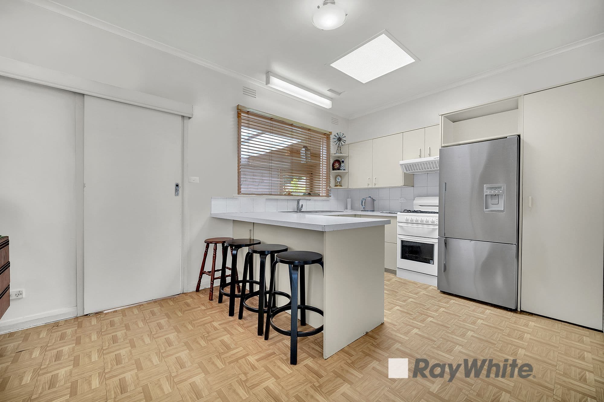 7 Mimosa Avenue, Kilsyth VIC 3137, Kilsyth - Thumbnail 4