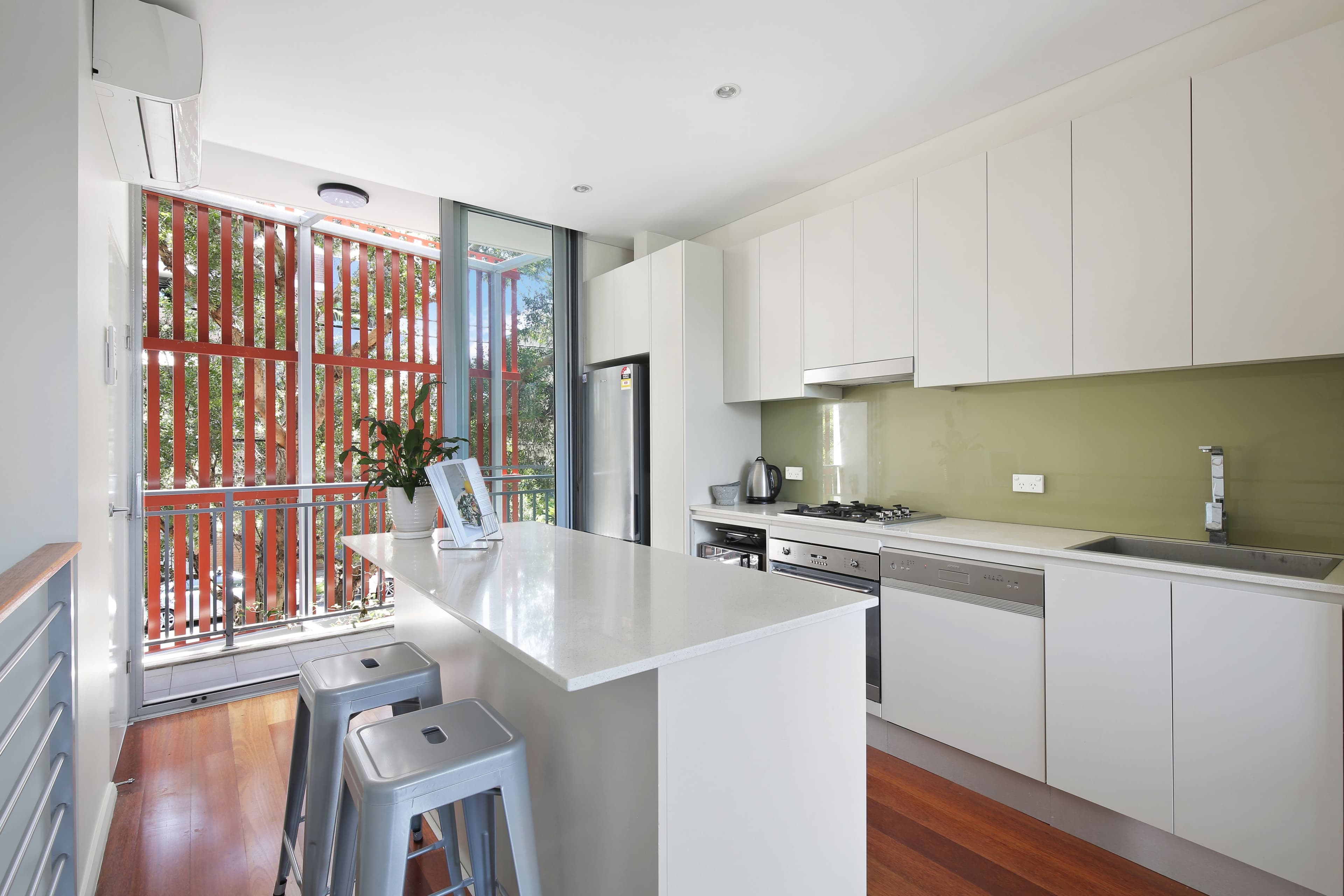 18 Brennan Street, Alexandria NSW 2015, Alexandria - Thumbnail 4
