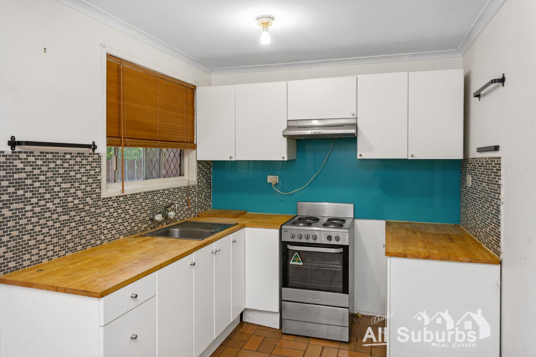 15 Barakee Street, Crestmead, QLD 4132, Crestmead - Thumbnail 4