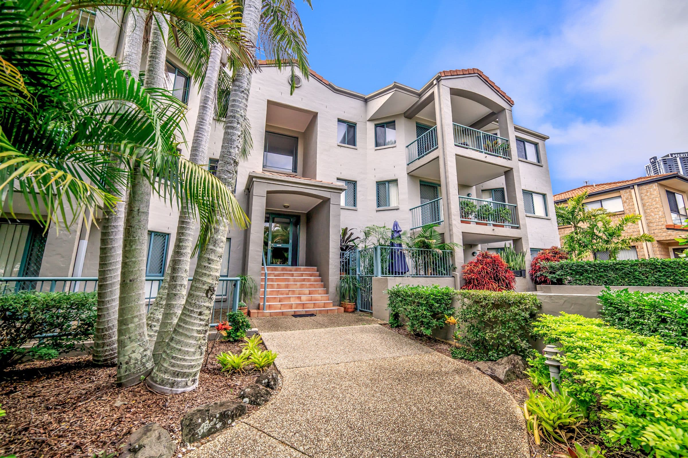 37 Meron Street, Southport QLD 4215, Southport - Thumbnail 2