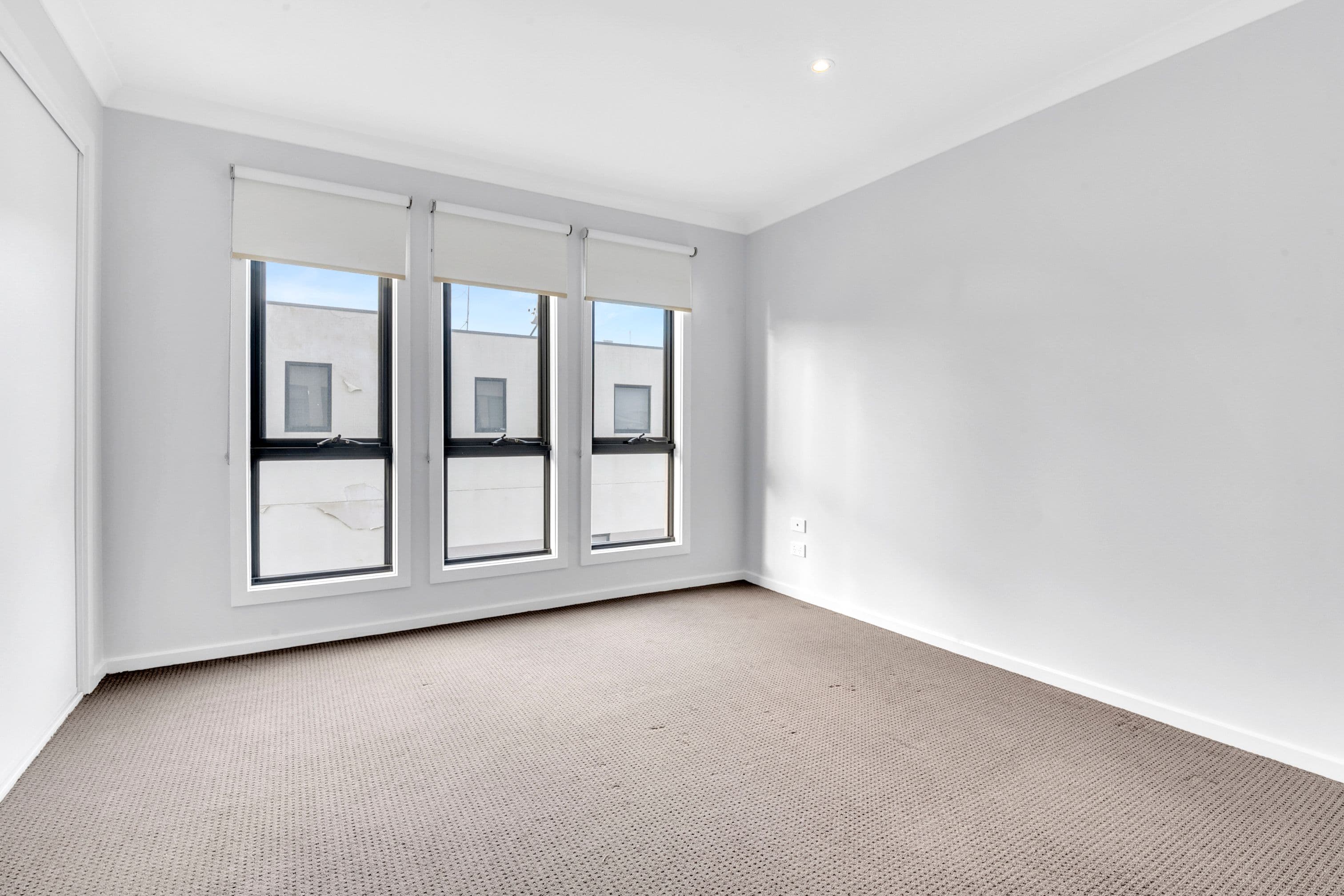 8 Moresby Court, Craigieburn VIC 3064, Craigieburn - Thumbnail 5