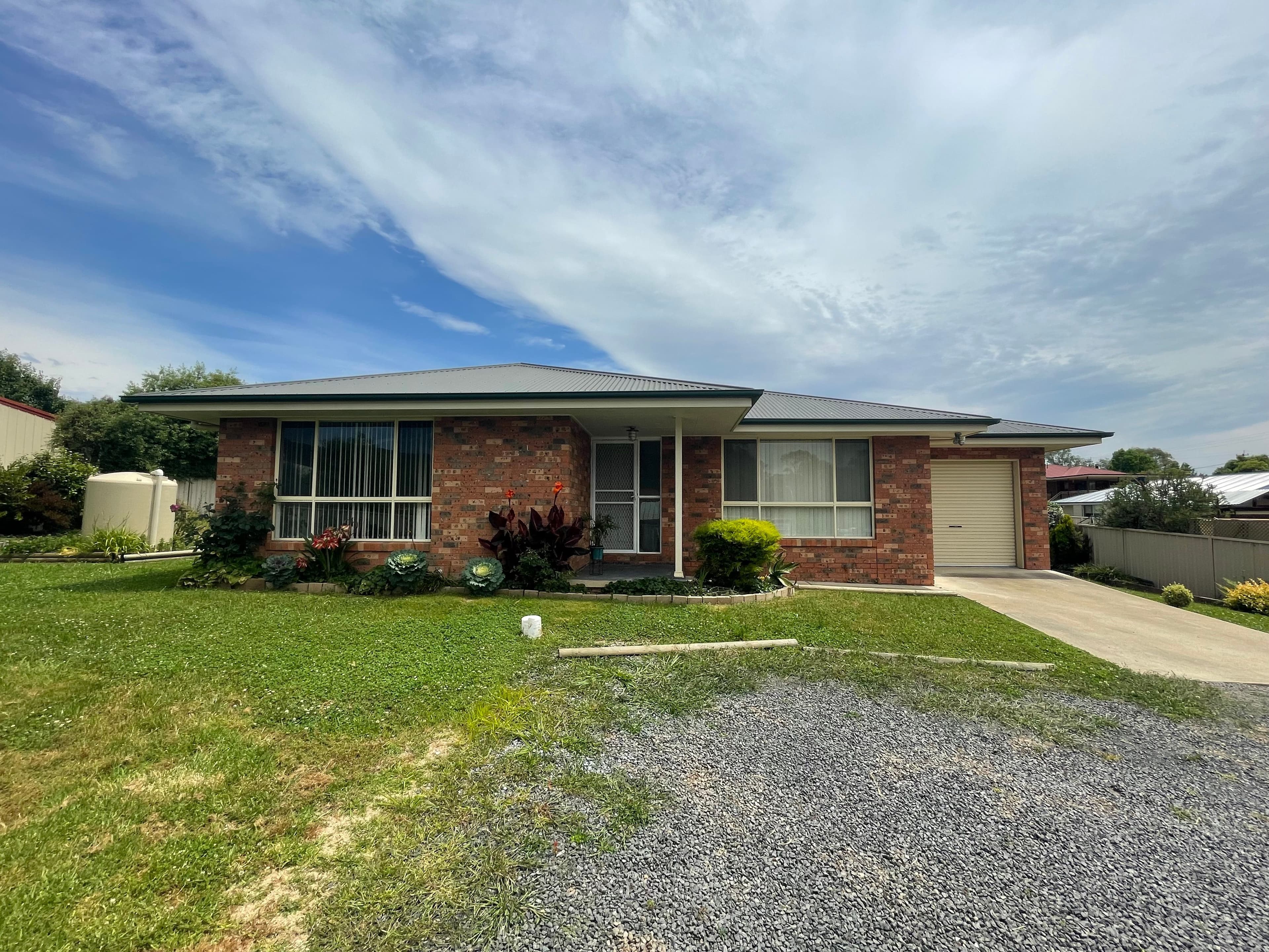 18 Harris Street, Tumut NSW 2720, Tumut - Image 1