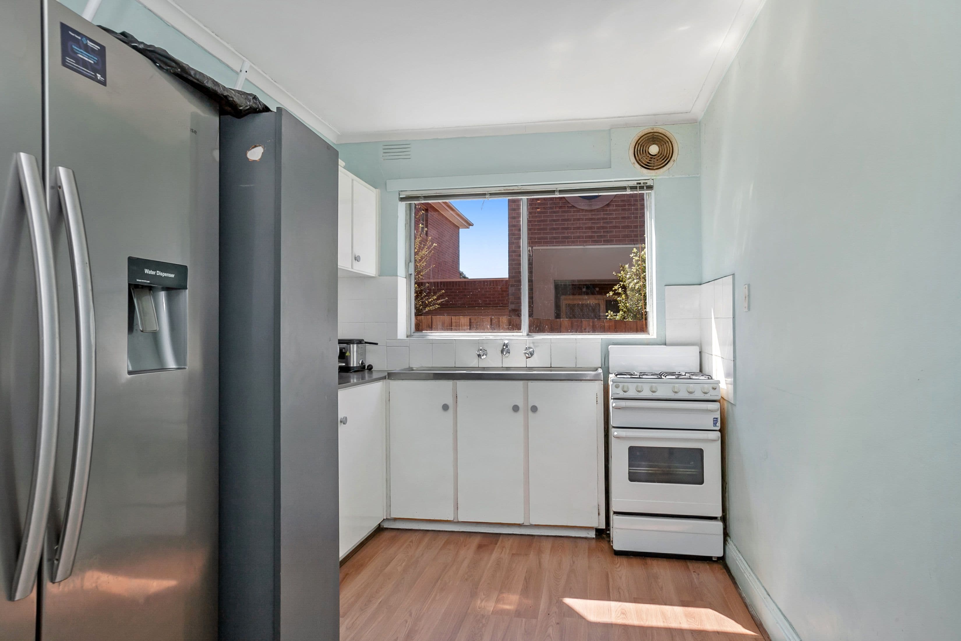 9 Macartney Street, Reservoir VIC 3073, Reservoir - Thumbnail 3
