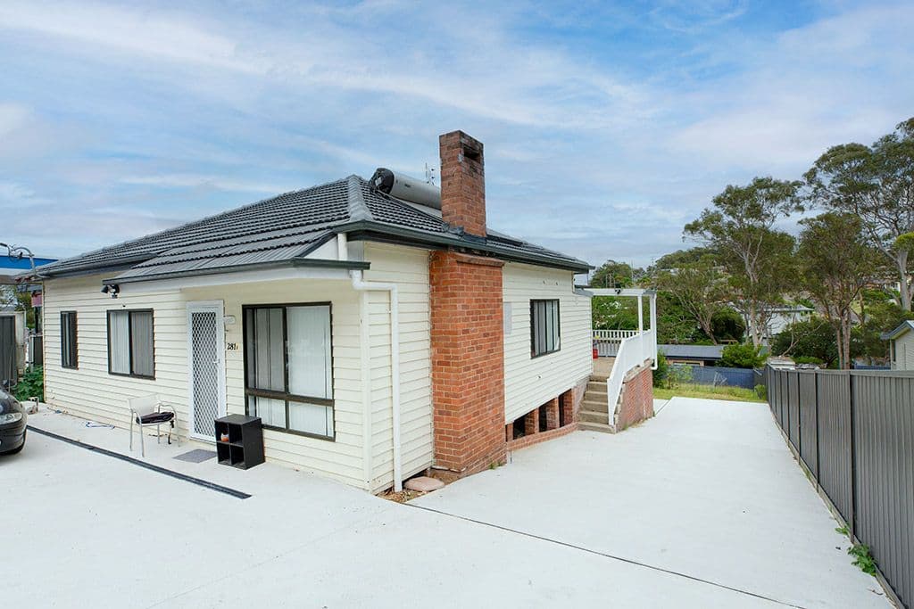 281 Main Road, Fennell Bay NSW 2283, Fennell Bay - Image 1