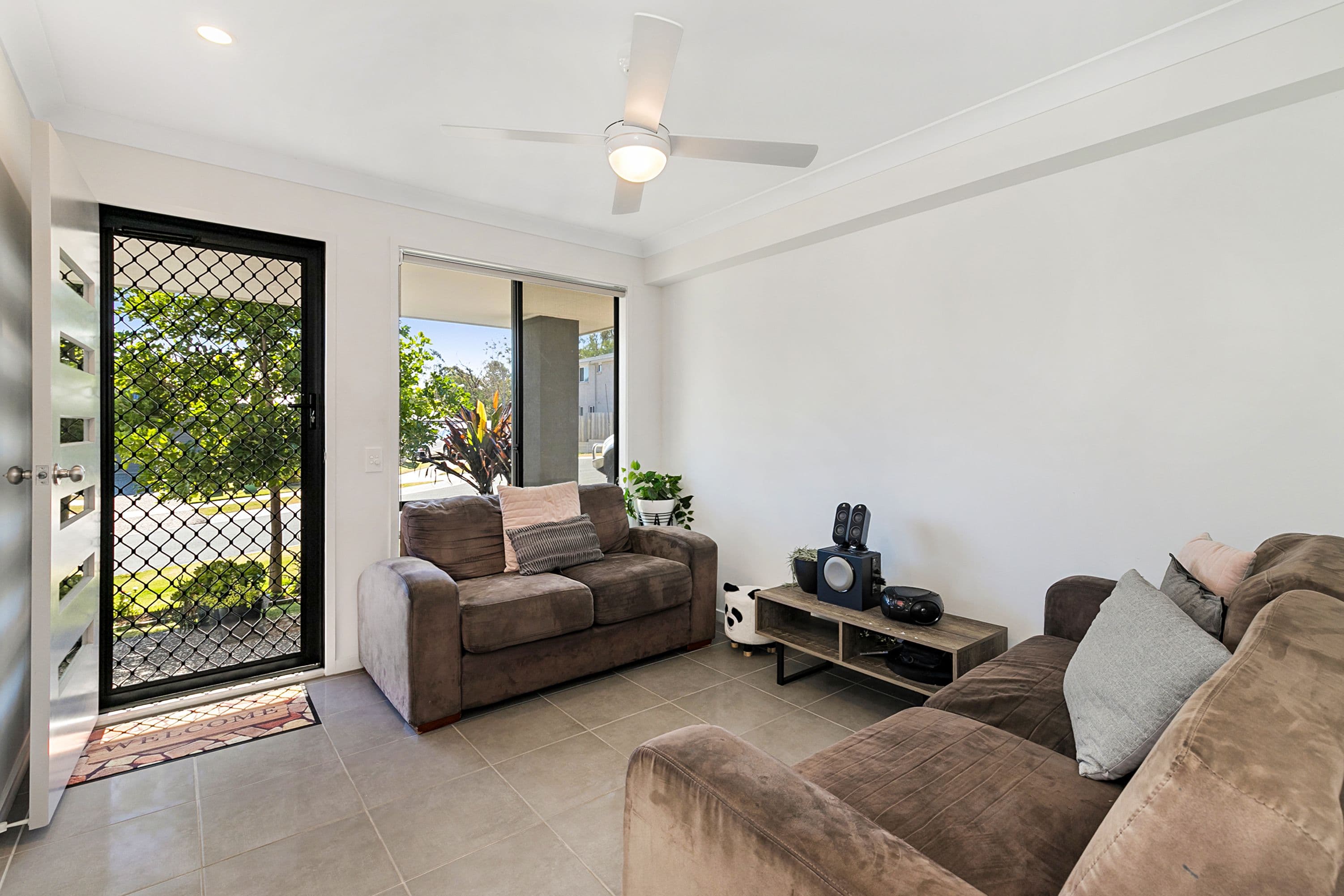 15 Wisteria Street, Ellen Grove QLD 4078, Ellen Grove - Thumbnail 5