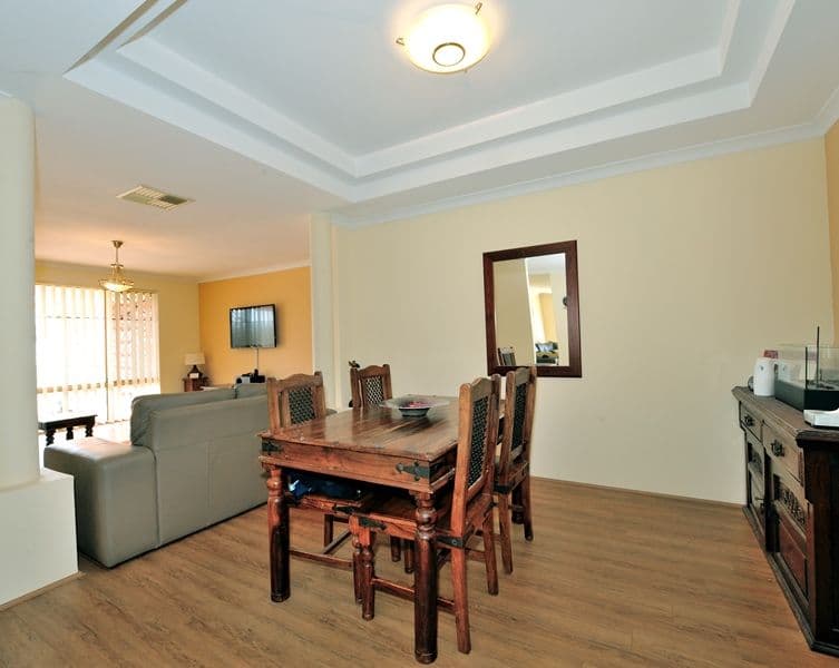 20 Elanora Drive, COOLOONGUP WA 6168, Cooloongup - Thumbnail 5
