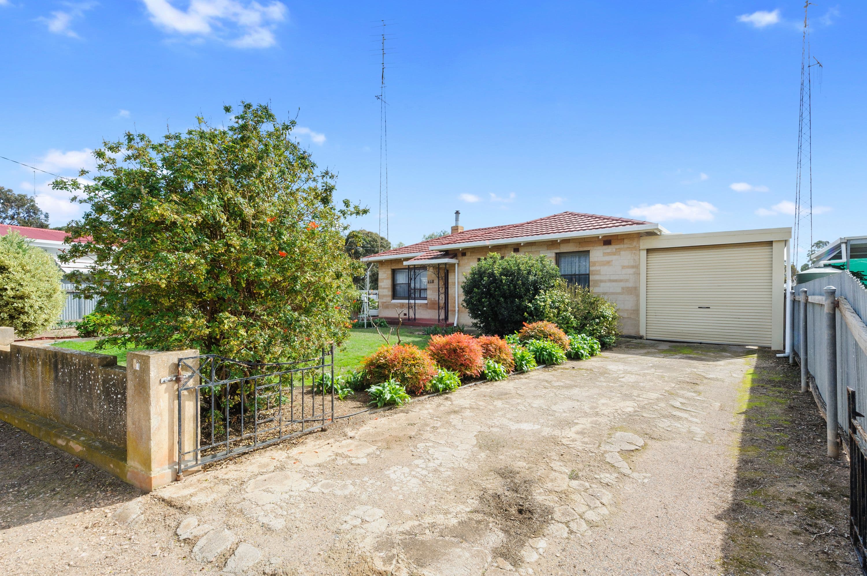 51 Doswell Terrace, Kadina SA 5554, Kadina - Thumbnail 2