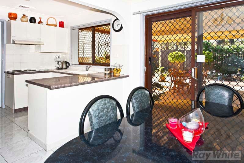 36 Ainsworth Crescent, WETHERILL PARK NSW 2164, Wetherill Park - Thumbnail 3