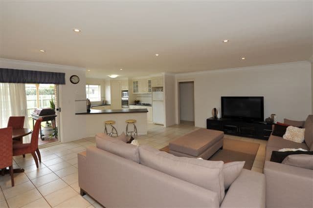 3 Weis Crescent, MIDDLE RIDGE QLD 4350, Middle Ridge - Thumbnail 4