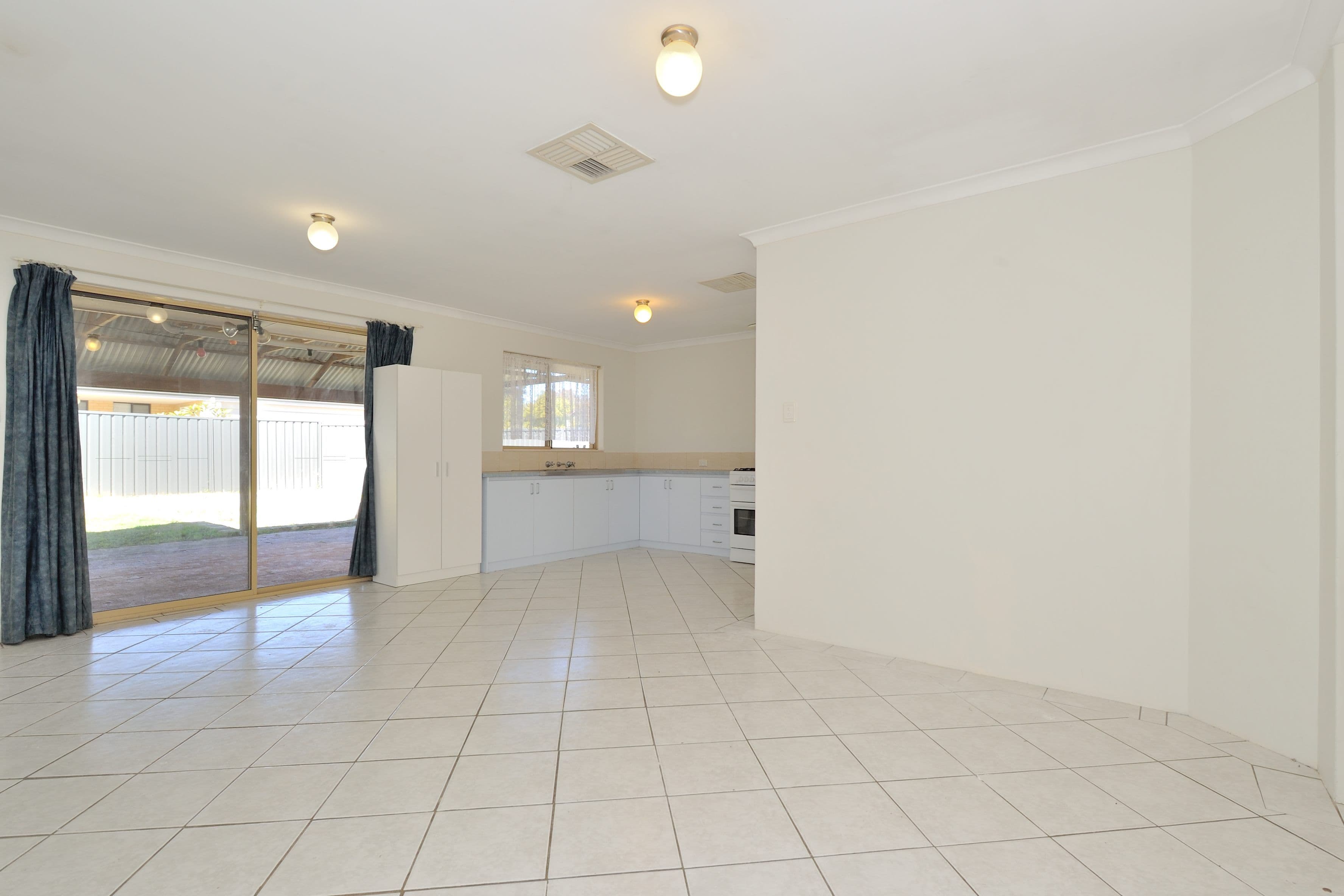 142 Chittering Road, Bullsbrook WA 6084, Bullsbrook - Thumbnail 5