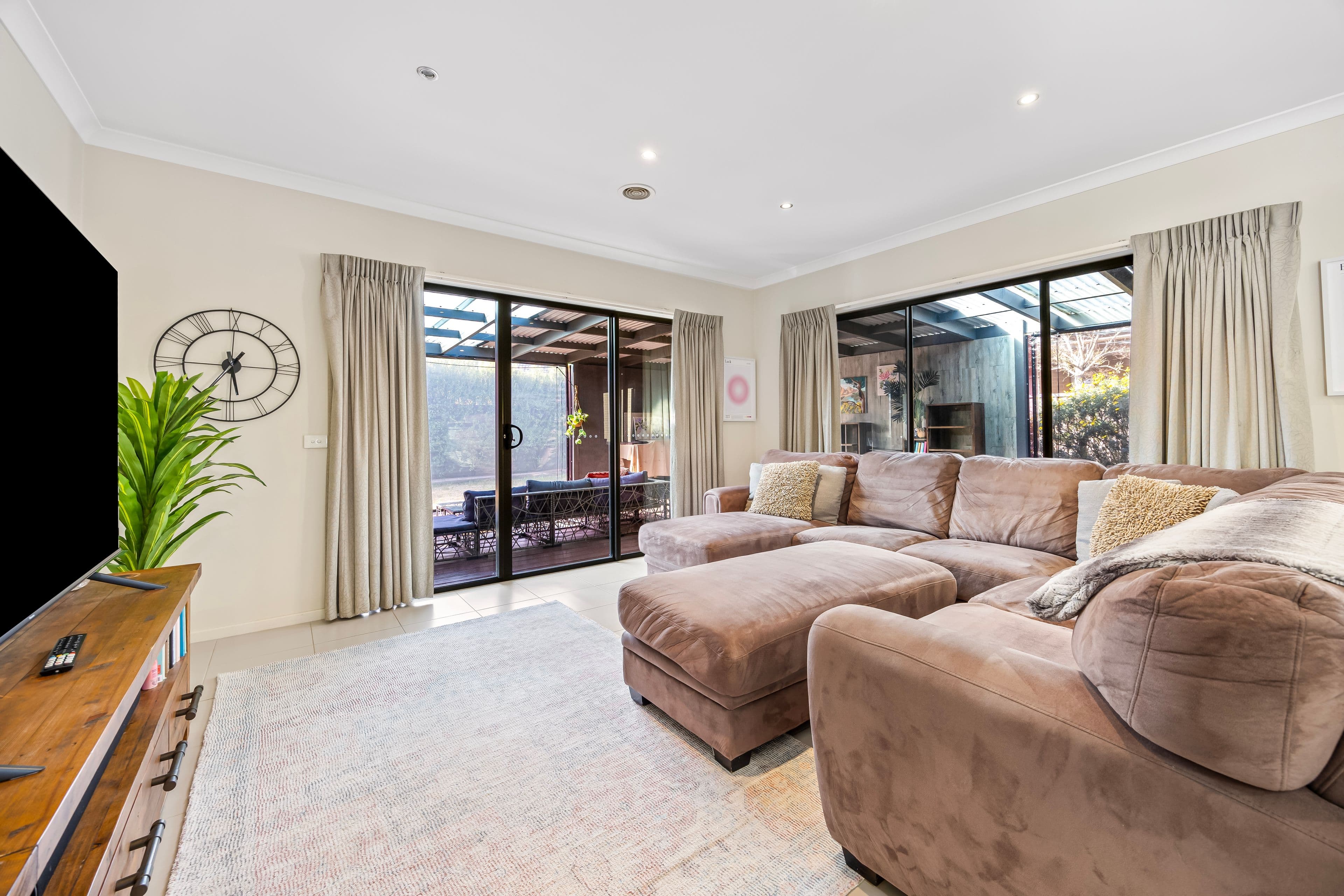 11 Carbine Drive, Alfredton VIC 3350, Alfredton - Thumbnail 3