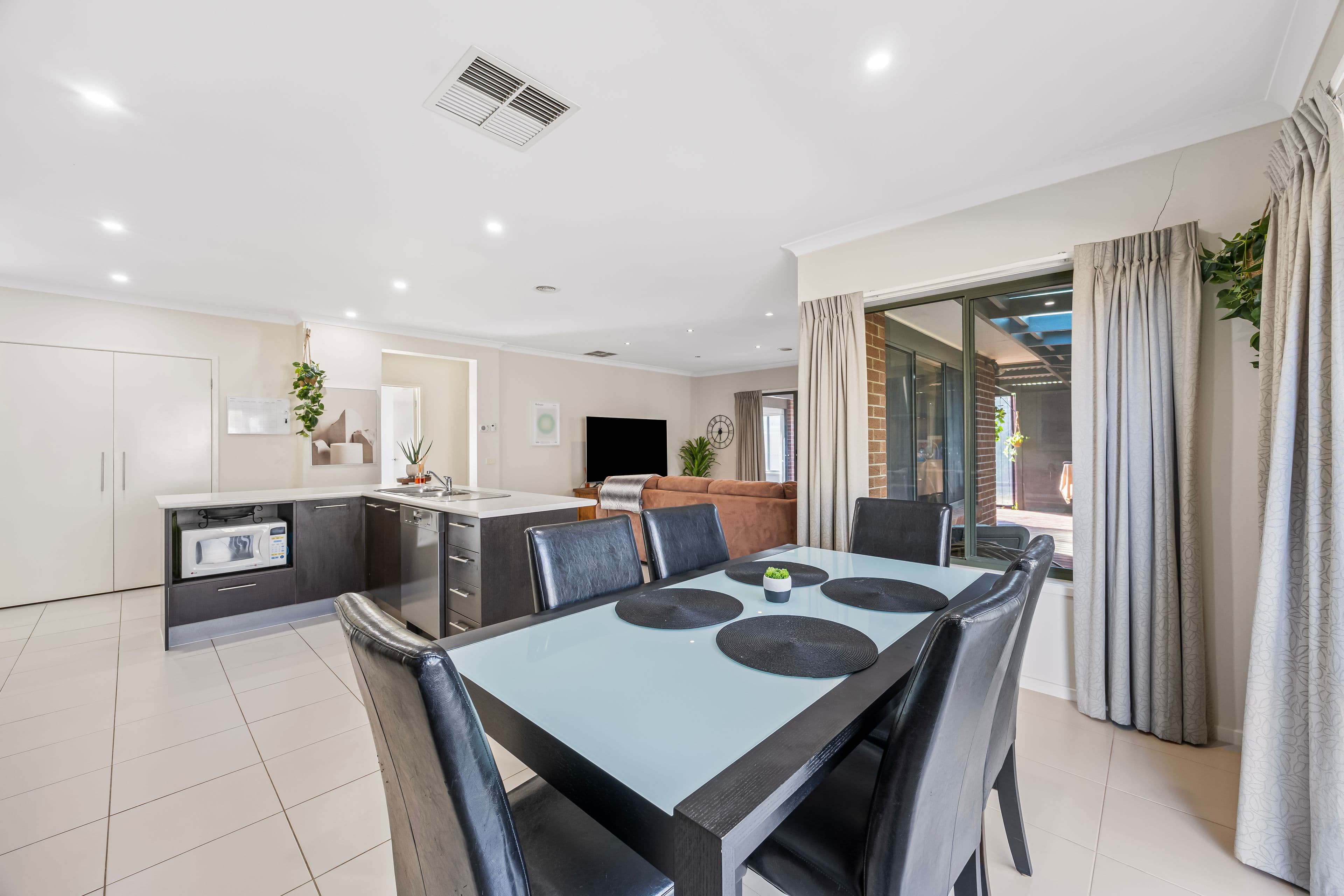 11 Carbine Drive, Alfredton VIC 3350, Alfredton - Thumbnail 6