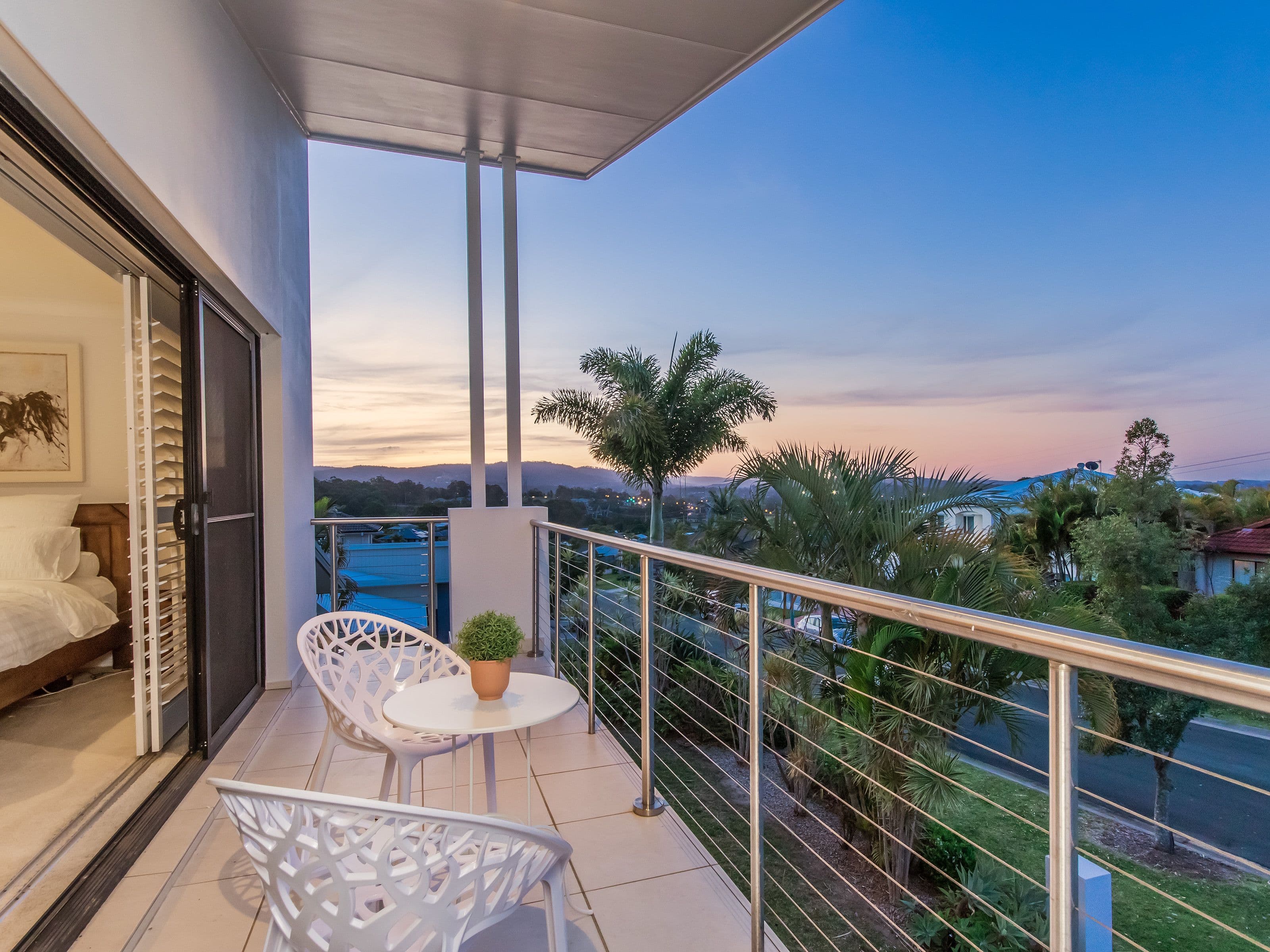 15 Hewson Court, Mudgeeraba QLD 4213, Mudgeeraba - Thumbnail 4