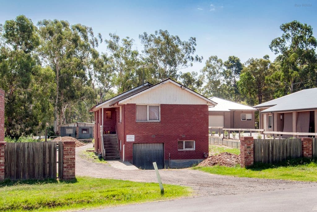 75 Railway Parade, Eltham VIC 3095, Eltham - Thumbnail 2