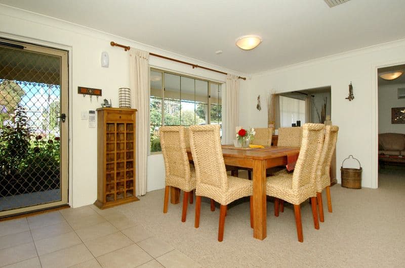 32 Portcullis Drive, WILLETTON WA 6155, Willetton - Thumbnail 2