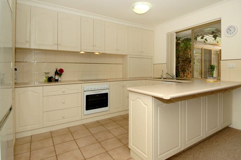 32 Portcullis Drive, WILLETTON WA 6155, Willetton - Thumbnail 3