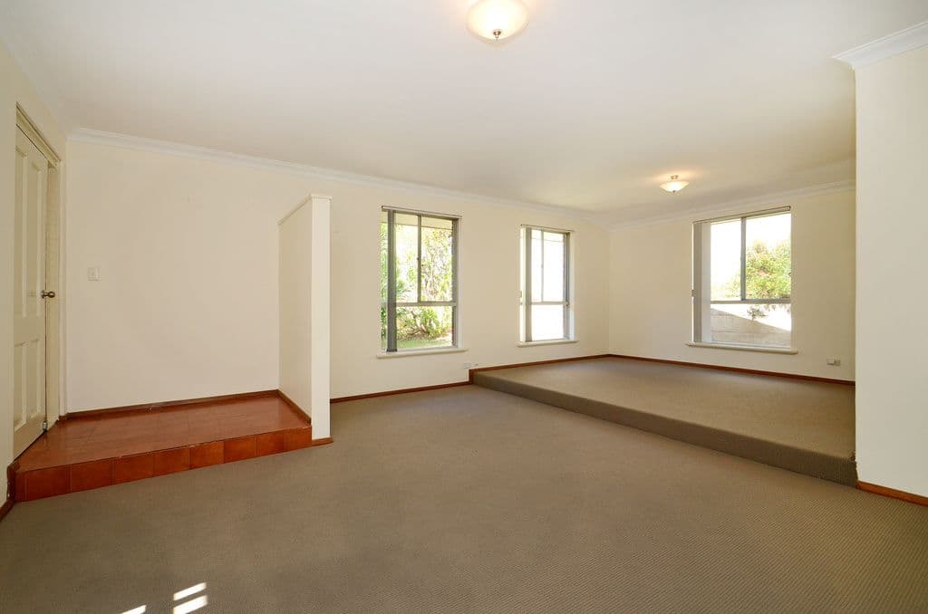 9B Bonsall Place, CARINE WA 6020, Carine - Thumbnail 2