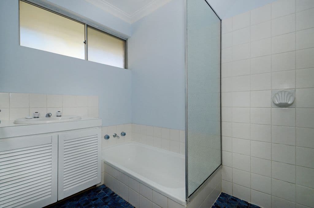 9B Bonsall Place, CARINE WA 6020, Carine - Thumbnail 5