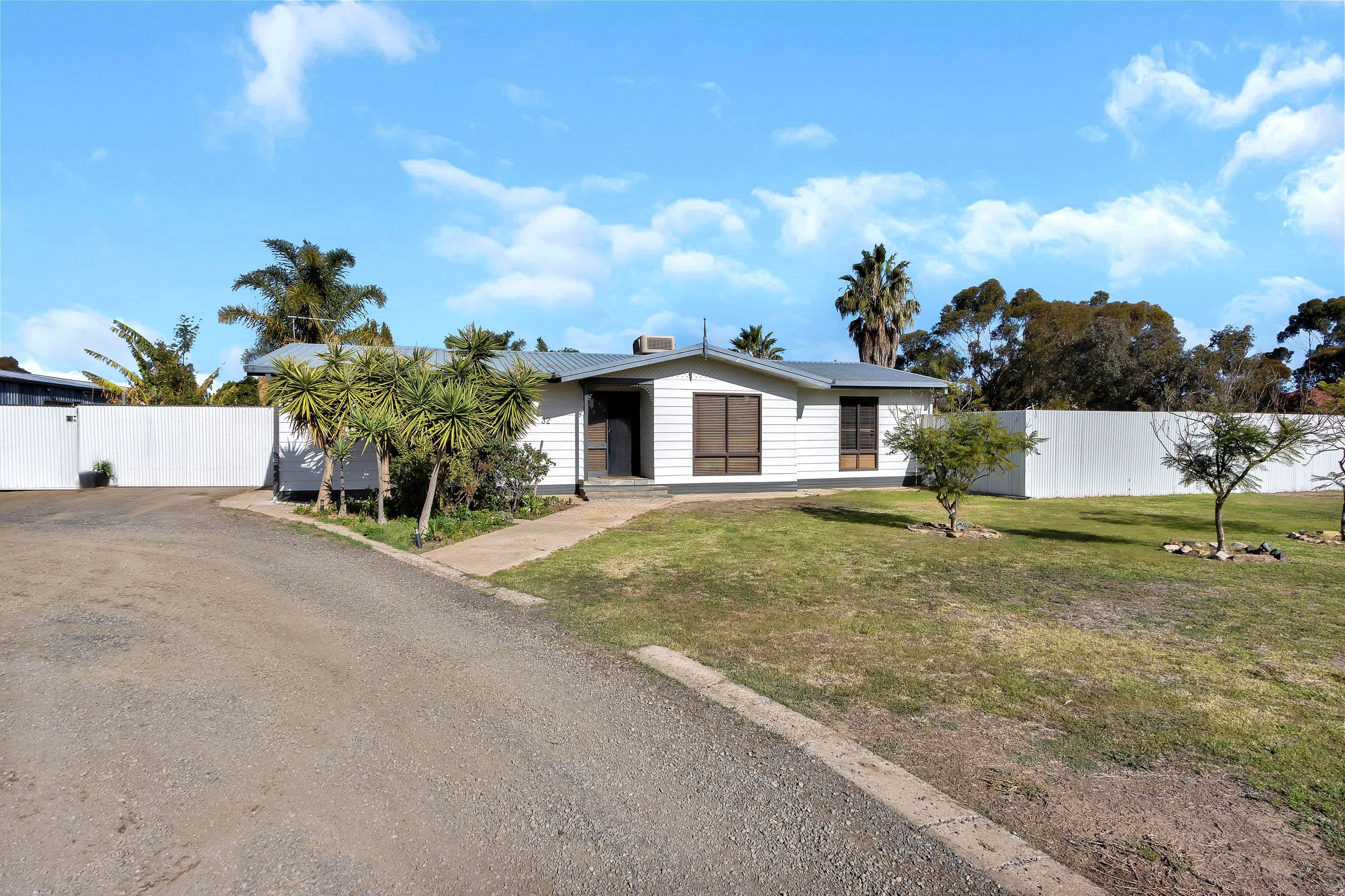 32 Hayman Road, Two Wells SA 5501, Two Wells - Image 1