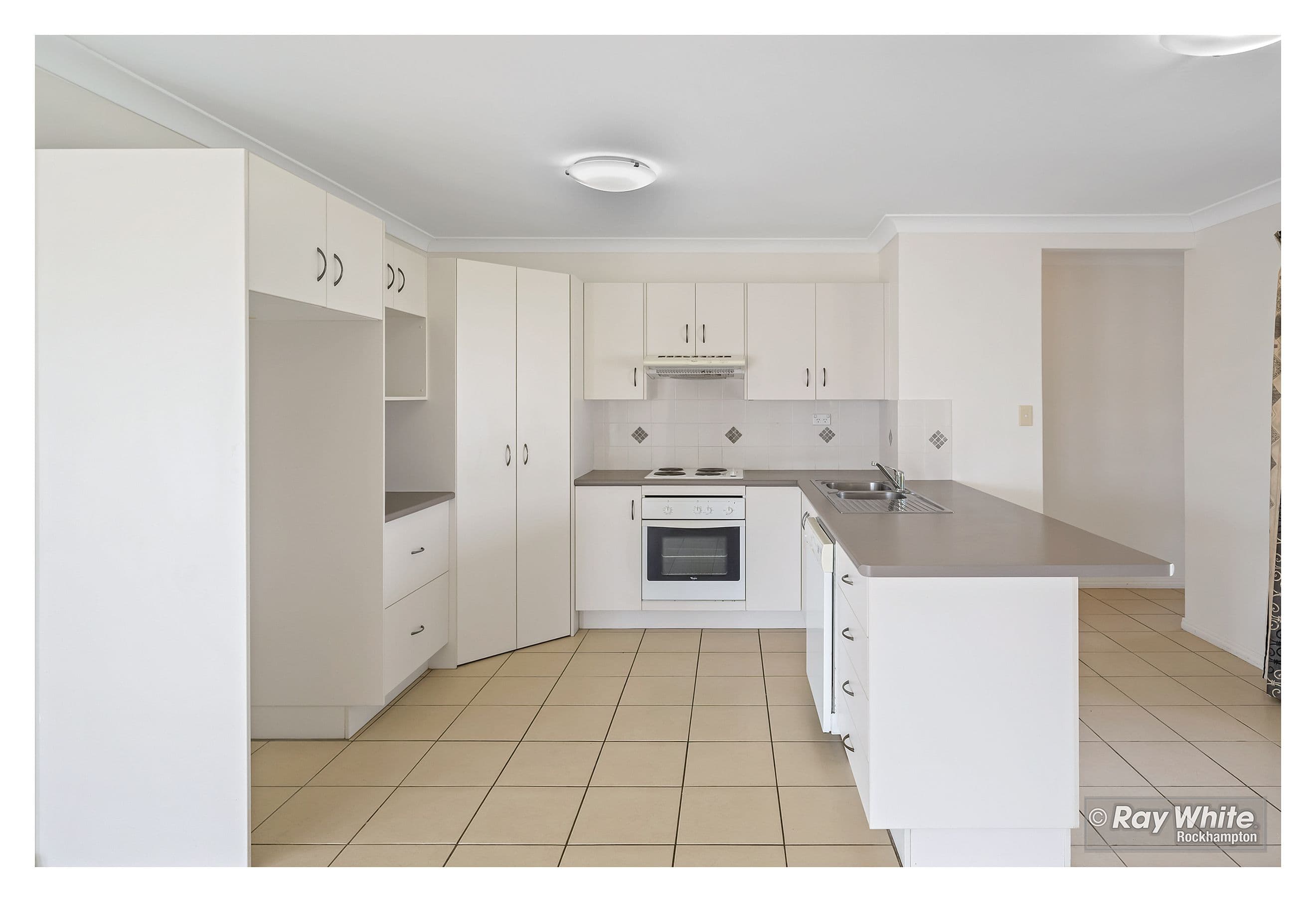 2 Hibiscus Court, Kawana QLD 4701, Kawana - Thumbnail 2