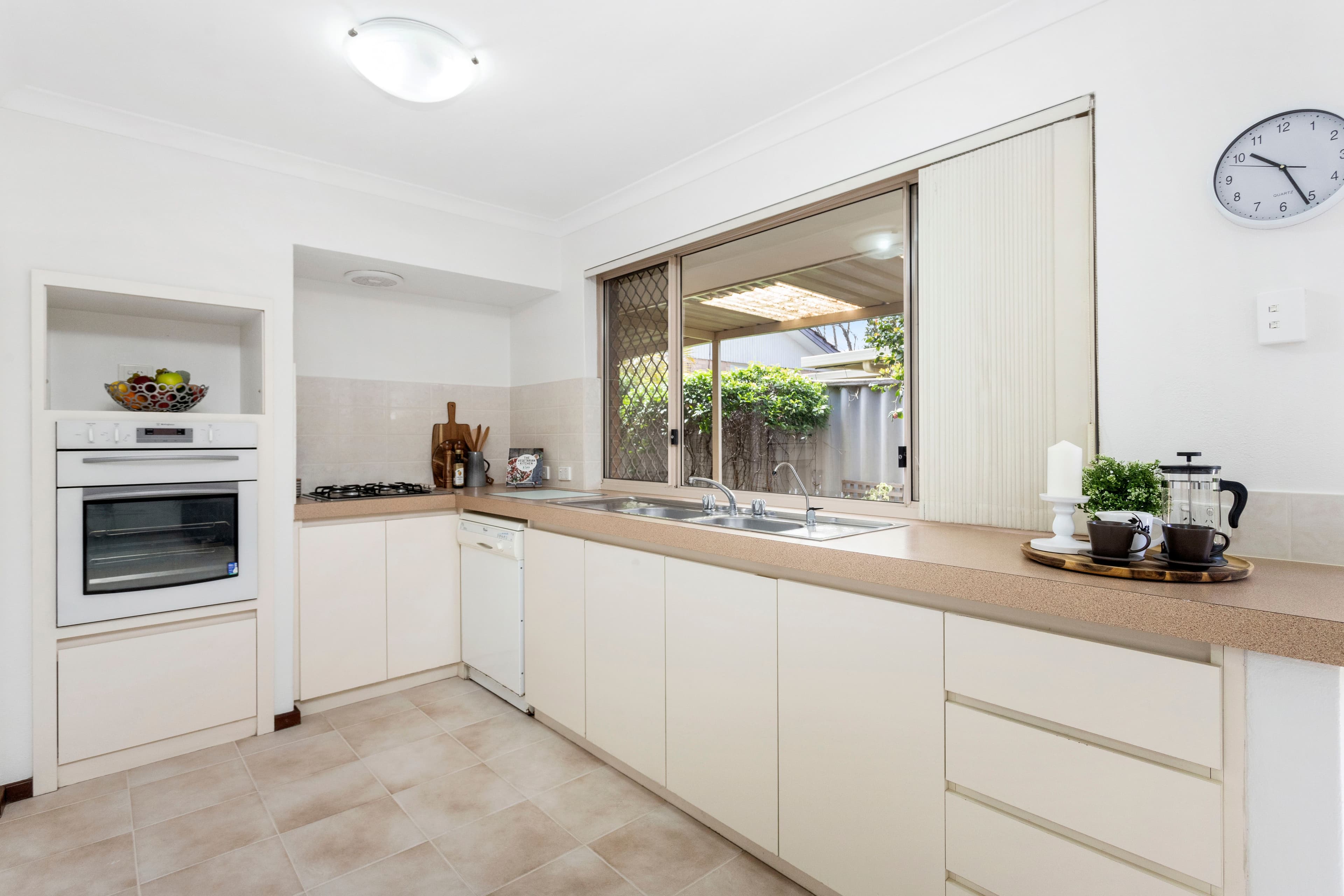 117 Valentine Avenue, Dianella WA 6059, Dianella - Thumbnail 4