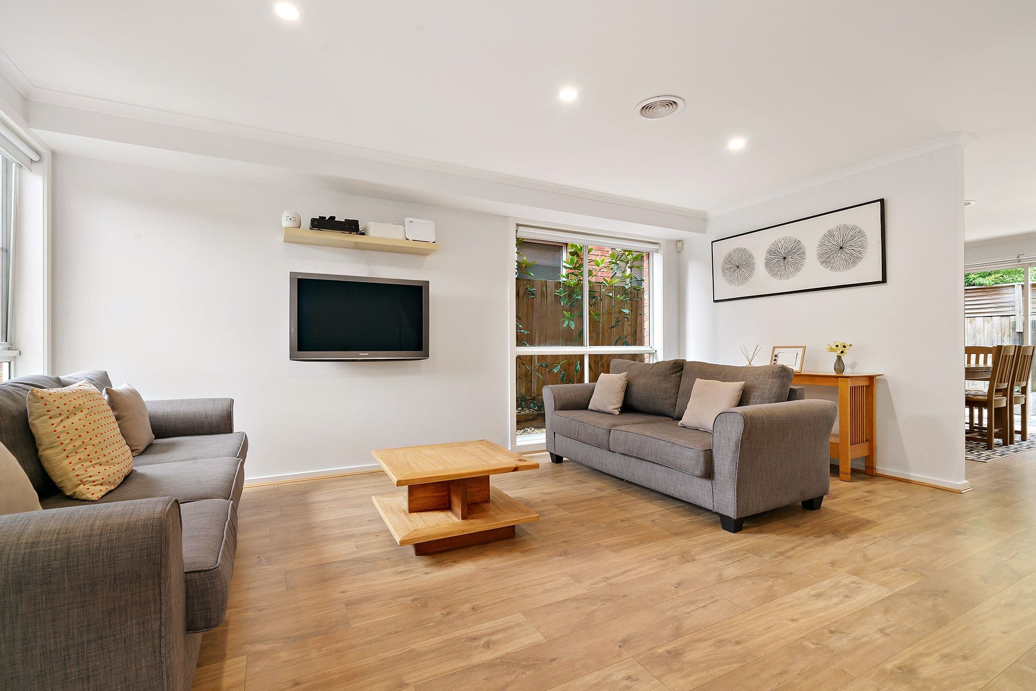 9 Celia Court, Chadstone VIC 3148, Chadstone - Thumbnail 2