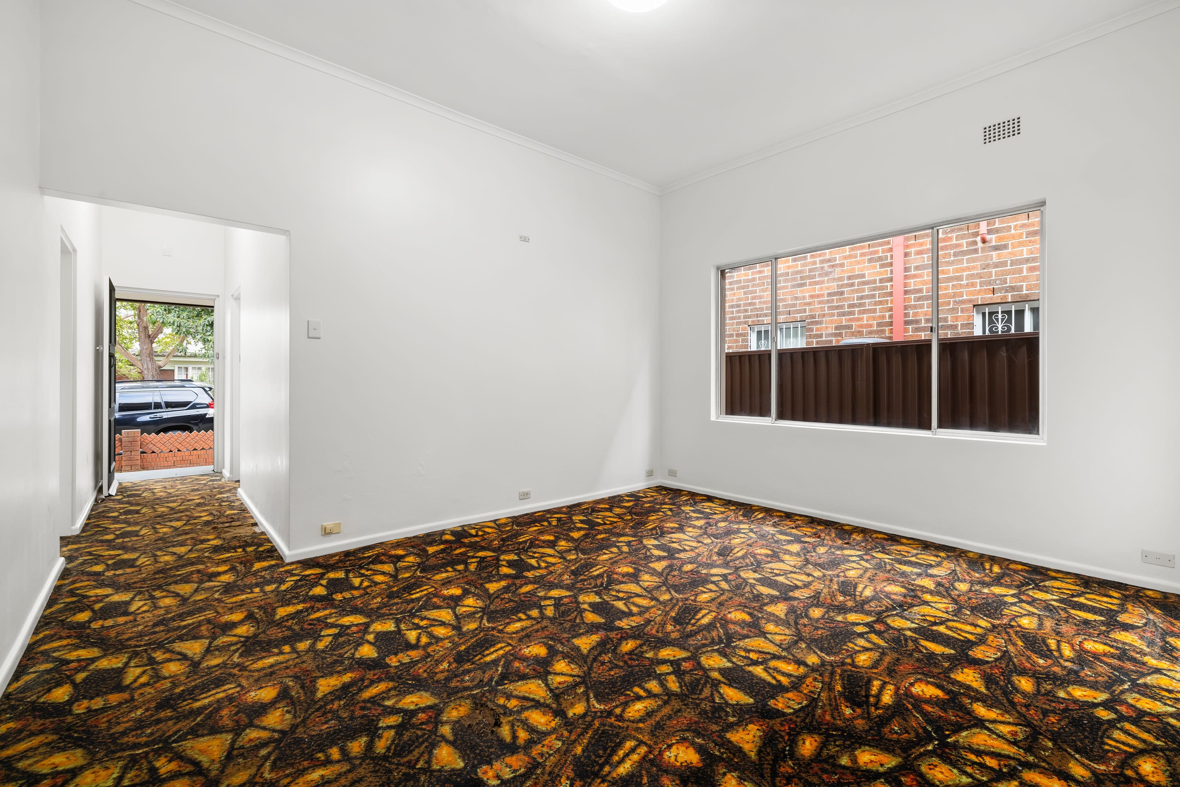 8 Hugh Street, Ashfield NSW 2131, Ashfield - Thumbnail 3