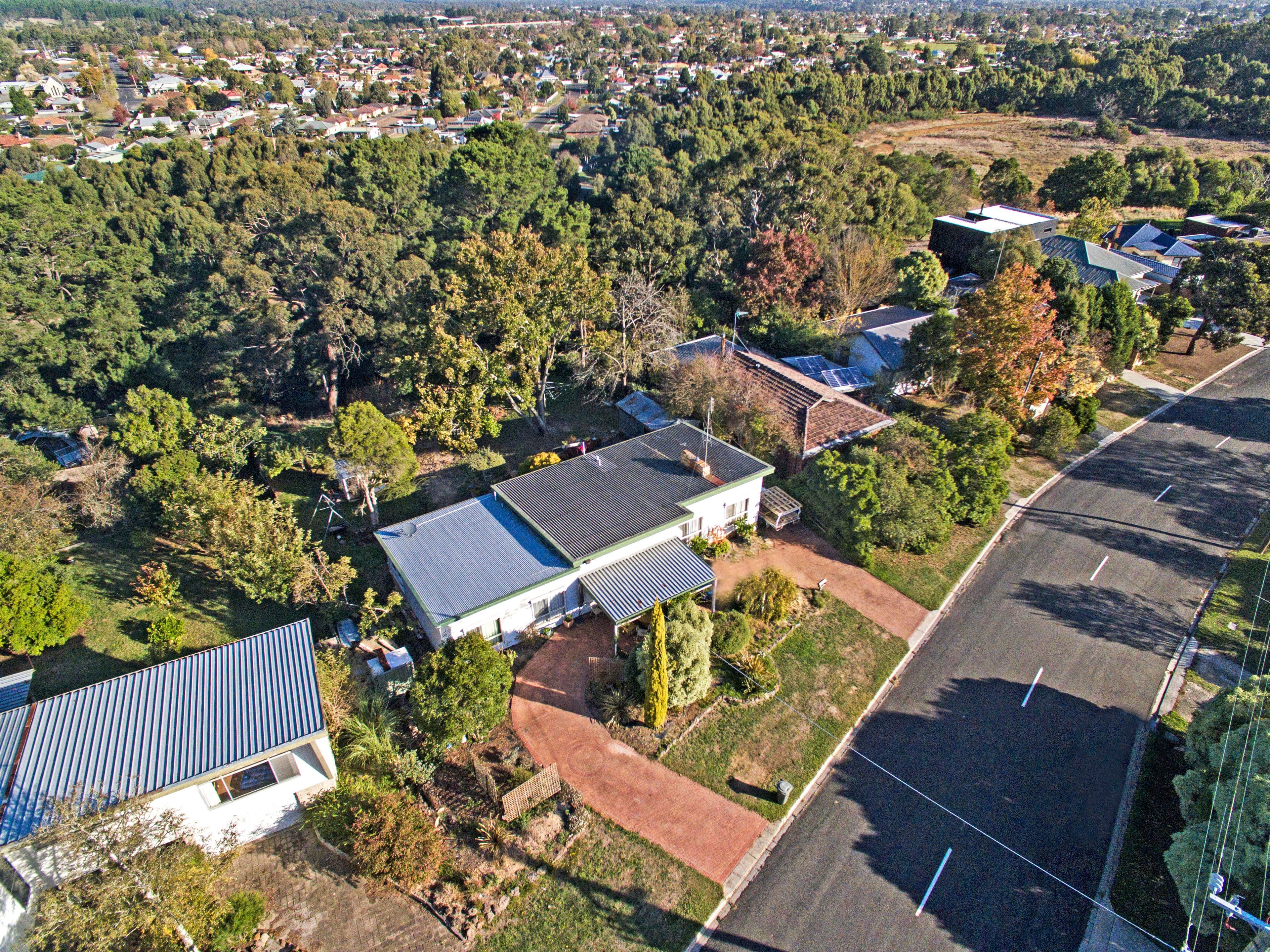 14 Hillcrest Road, Nerrina VIC 3350, Nerrina - Thumbnail 2