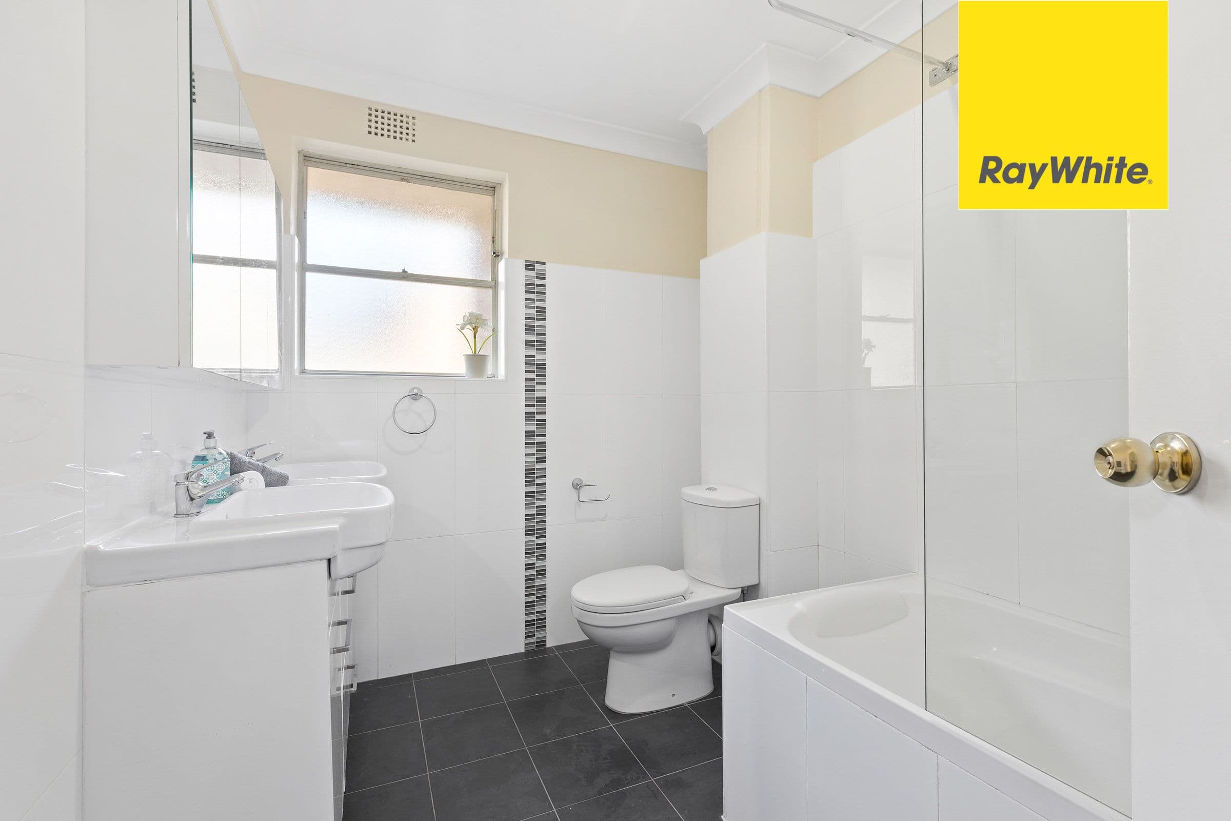 3/1 Gaerloch Avenue, Tamarama - Thumbnail 5