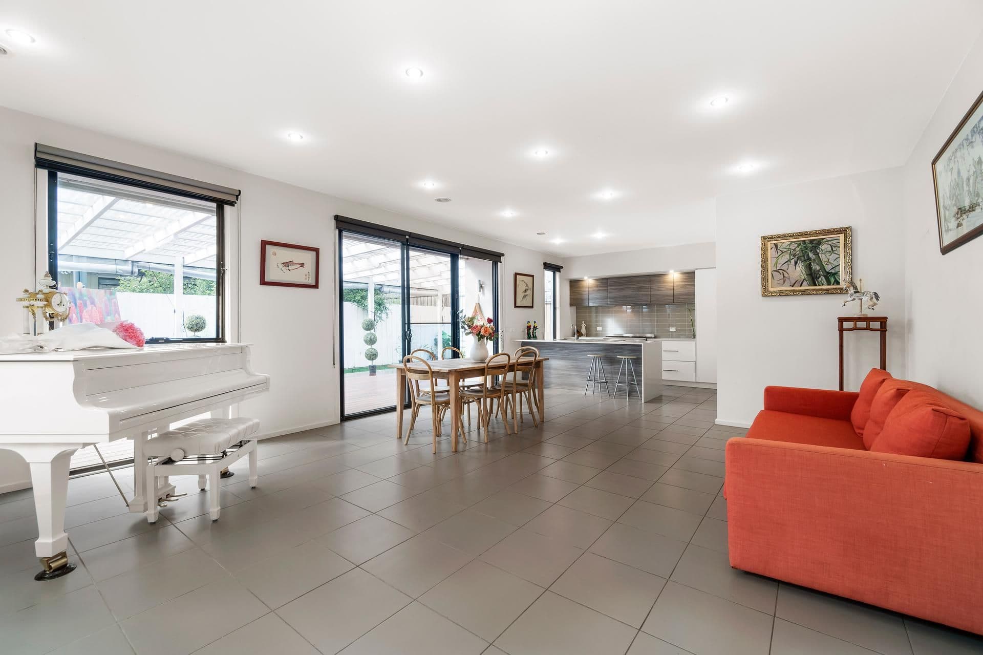 2 Muyan Circuit, Burwood VIC 3125, Burwood - Thumbnail 2