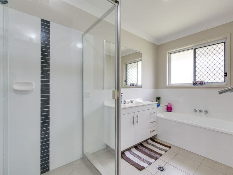 65 Mcauley Parade, Pacific Pines QLD 4211, Pacific Pines - Thumbnail 7