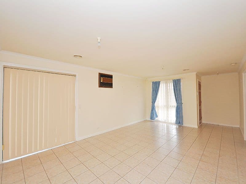 16 Dillwynia Place, MEADOW HEIGHTS VIC 3048, Meadow Heights - Thumbnail 5