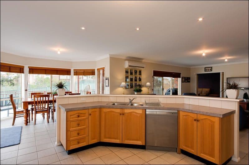 45 Wilson Street, Diamond Creek VIC 3089, Diamond Creek - Thumbnail 2