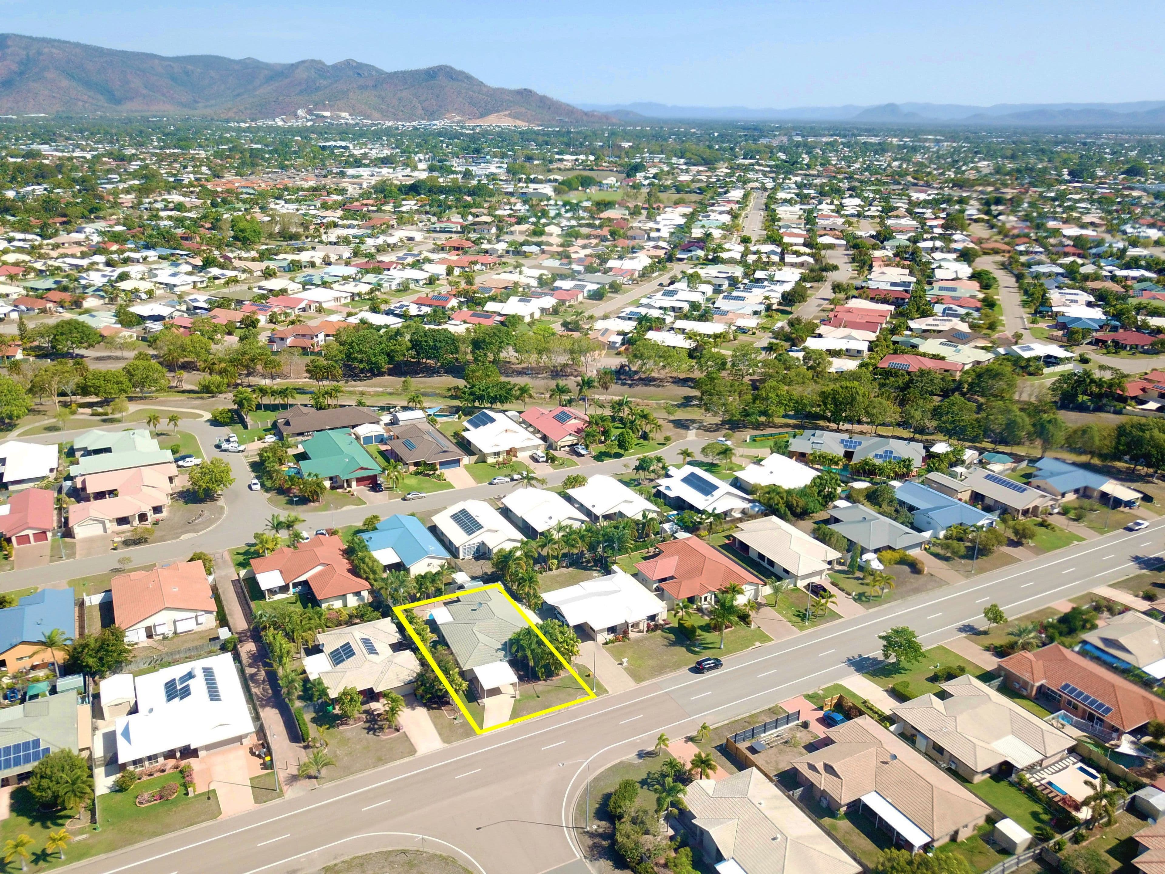 130 Greenwood Drive, Kirwan QLD 4817, Kirwan - Thumbnail 4