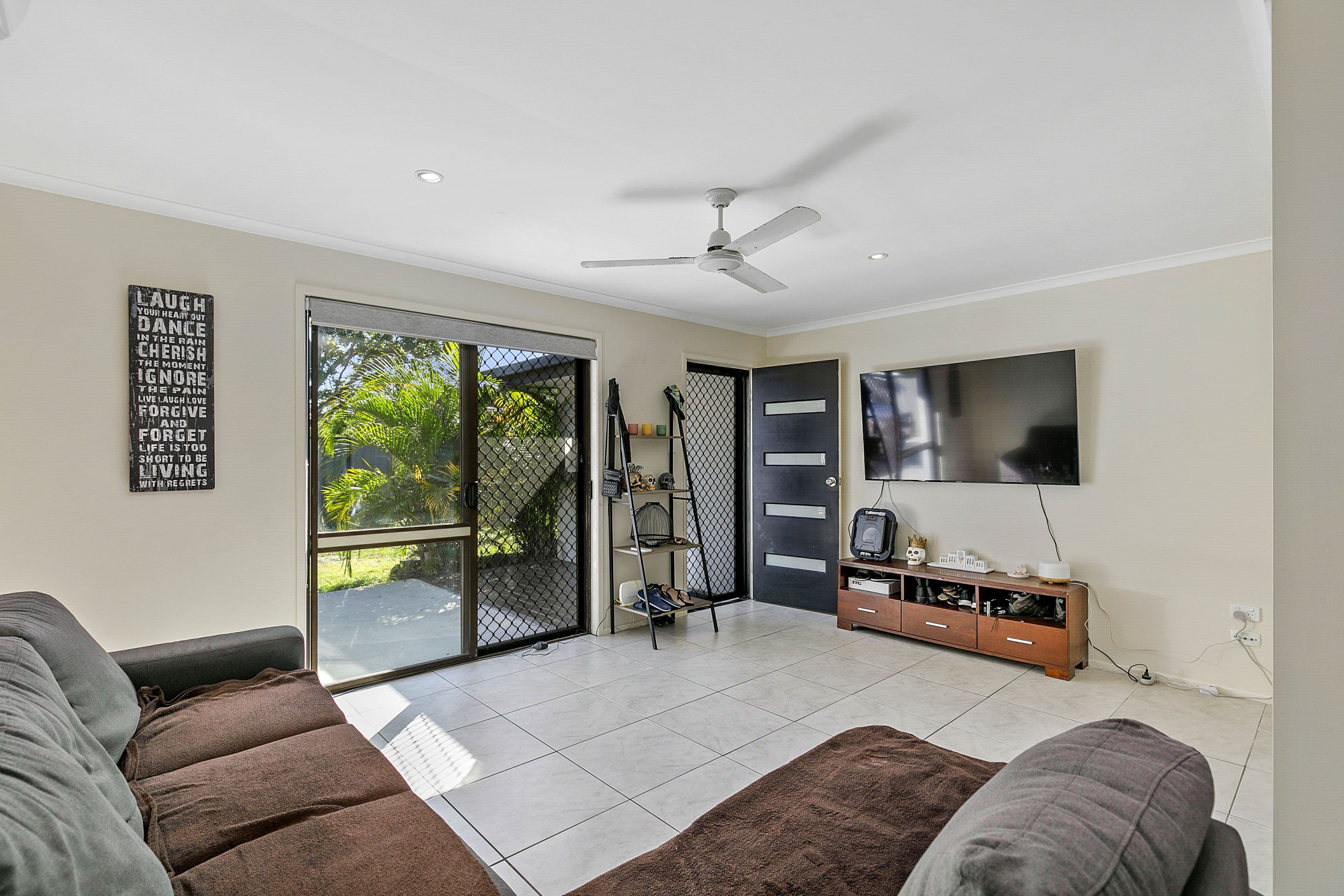 513 Boat Harbour Drive, Torquay QLD 4655, Torquay - Thumbnail 3