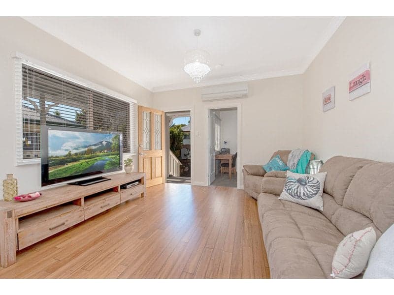 2/9 Florence Avenue, Pullenvale - Thumbnail 4
