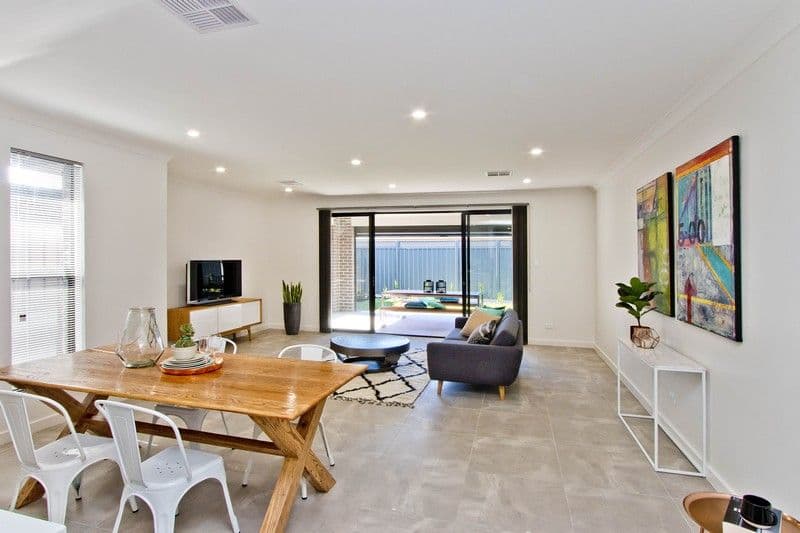 3 Dineen Place, West Beach SA 5024, West Beach - Thumbnail 2