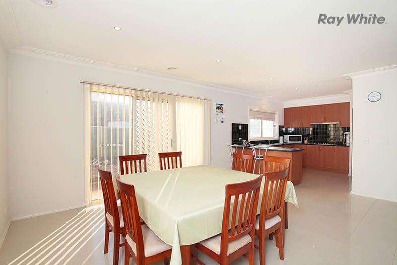 3 Livingstone Square, POINT COOK VIC 3030, Point Cook - Thumbnail 4