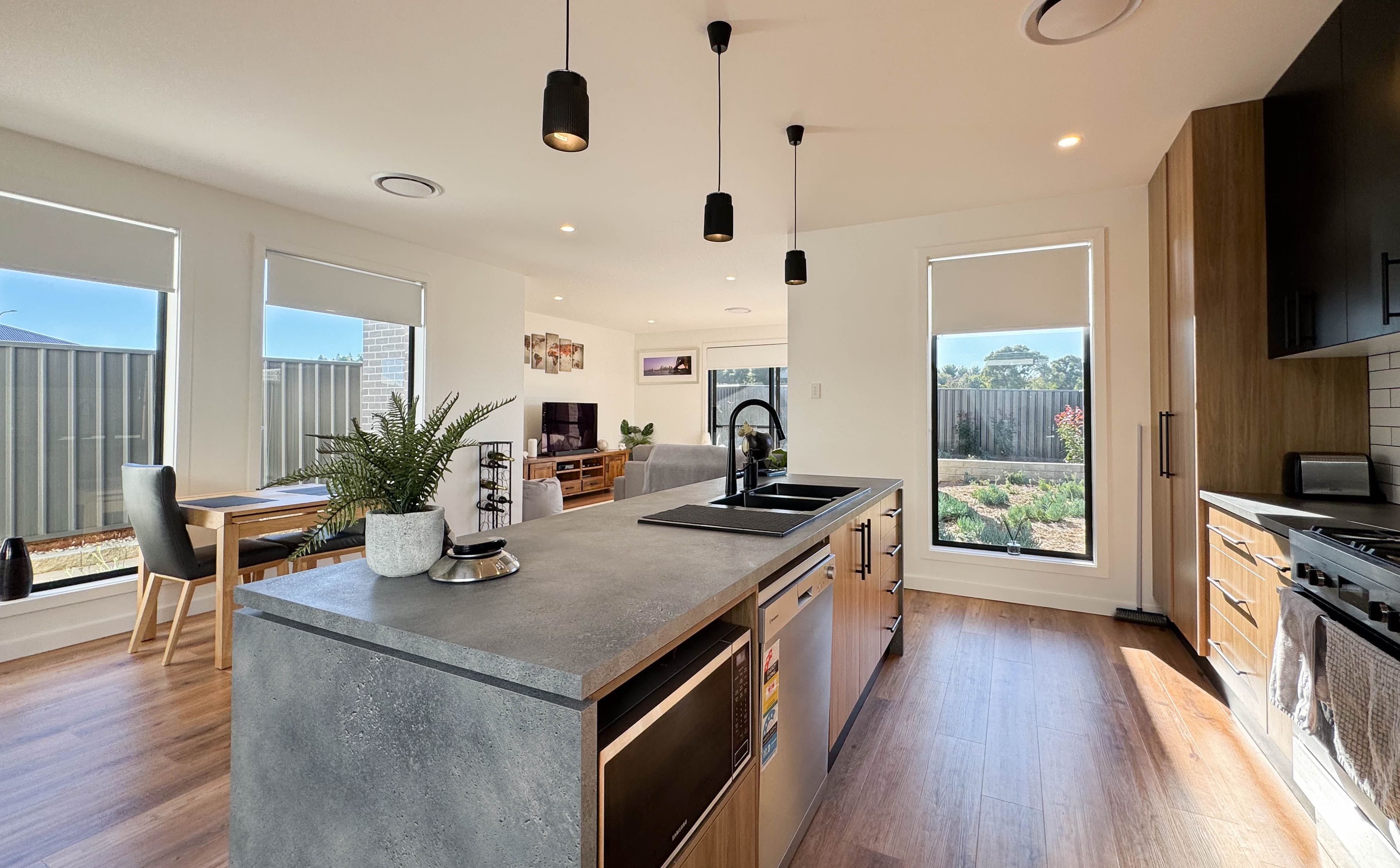 5A Acacia Circuit, Parkes NSW 2870, Parkes - Thumbnail 2