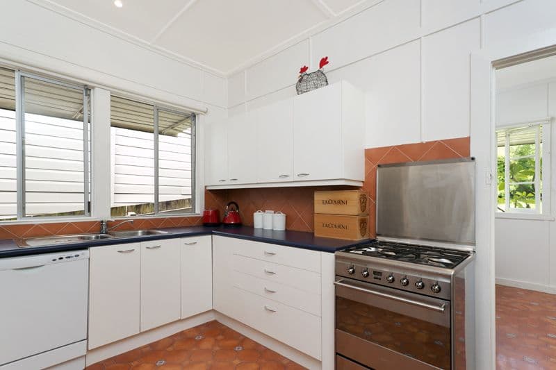 12 Cranmore Street, RED HILL QLD 4059, Red Hill - Thumbnail 2