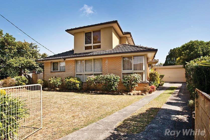 11 Chatswood Close, Glen Waverley VIC 3150, Glen Waverley - Image 1